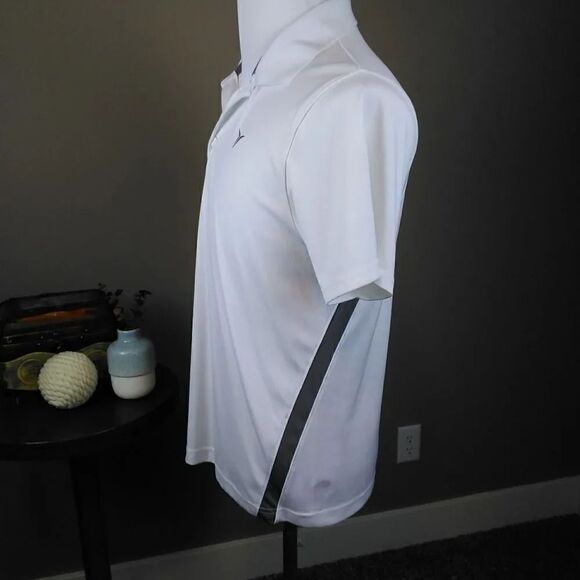 Men's Active by Old Navy shirt-white- Sz M - Picture 4 of 7